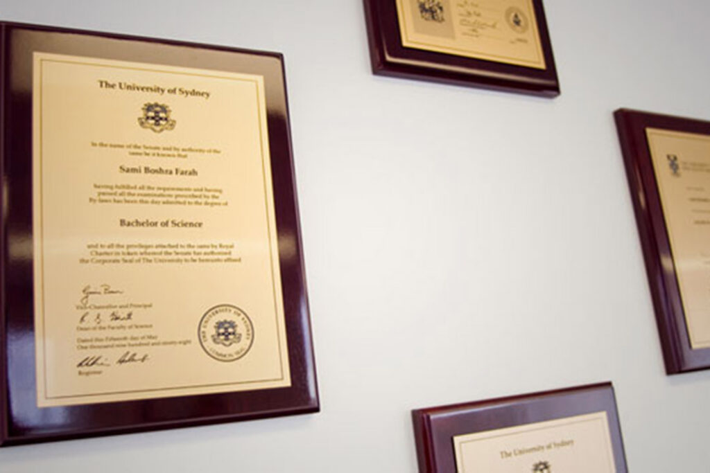 Dr Sami Farah Plaques USYD Science